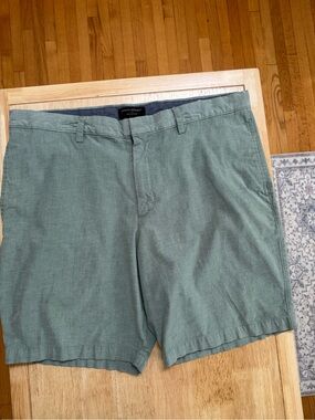 Banana Republic Emerson Chino Shorts Green Men's 38 Old Money Gorpcore Golfcore